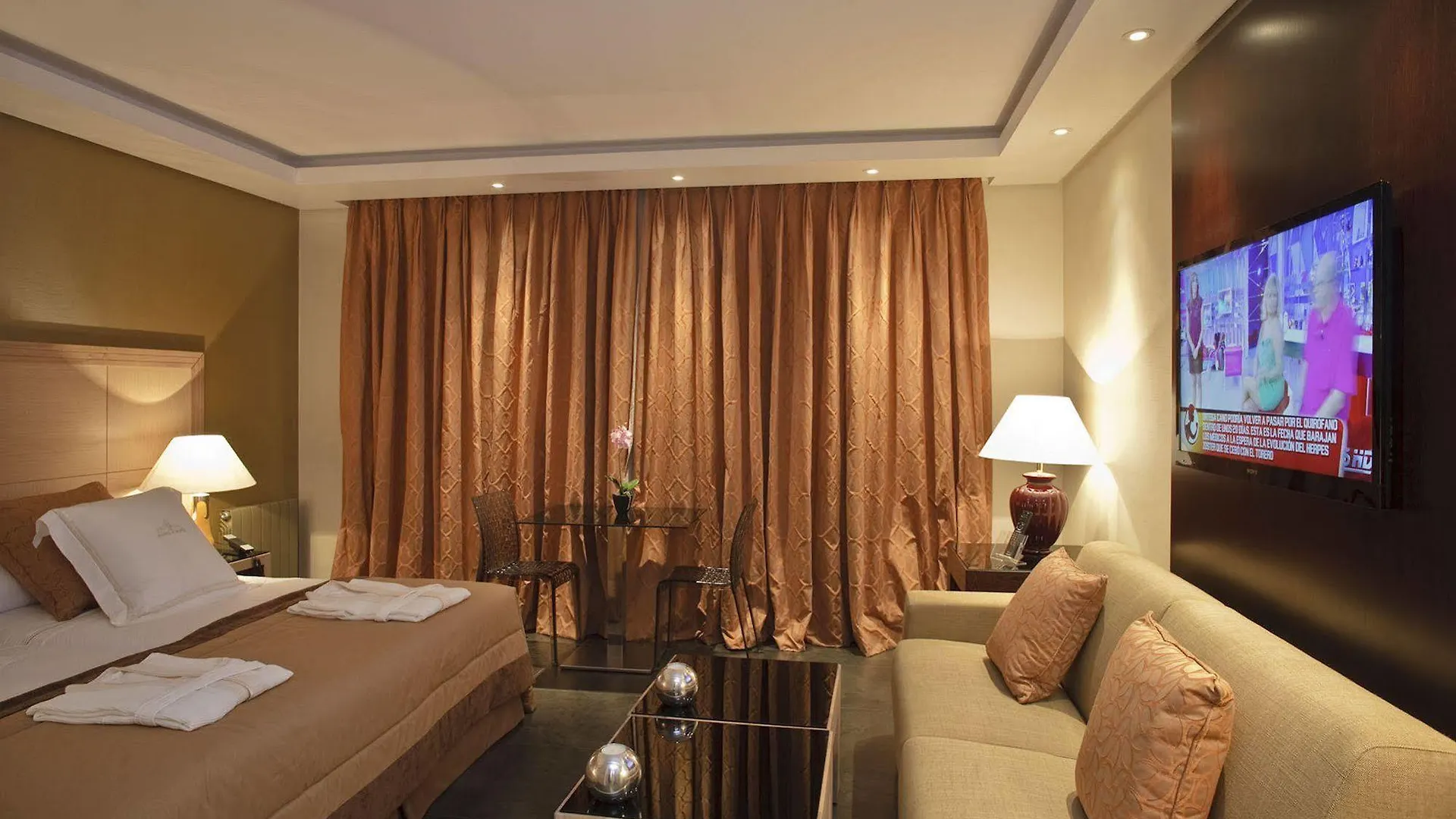 Artplatinum Suites & Apartments Benalmádena Spanien