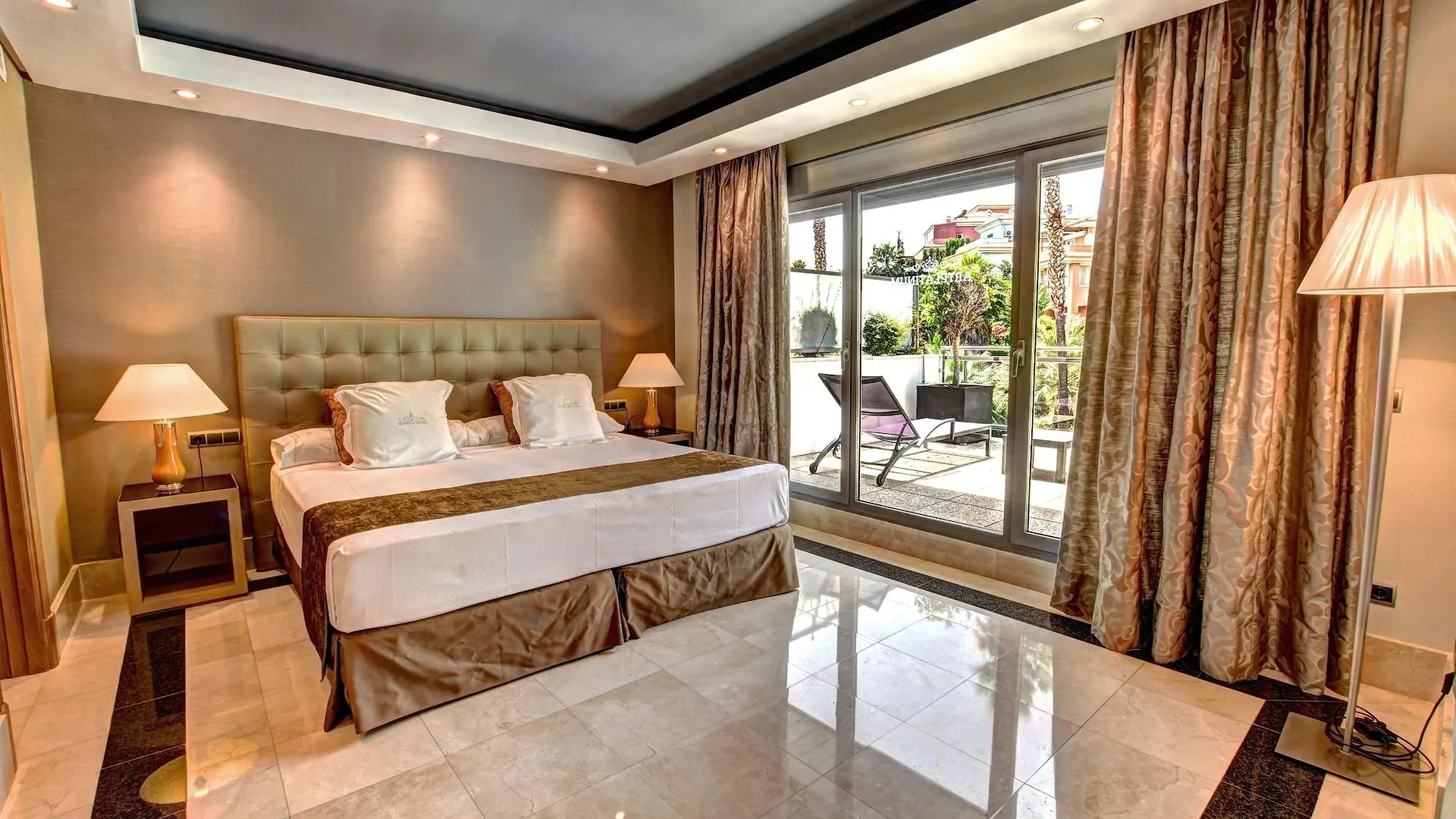 Artplatinum Suites & Apartments Benalmadena Aparthotel